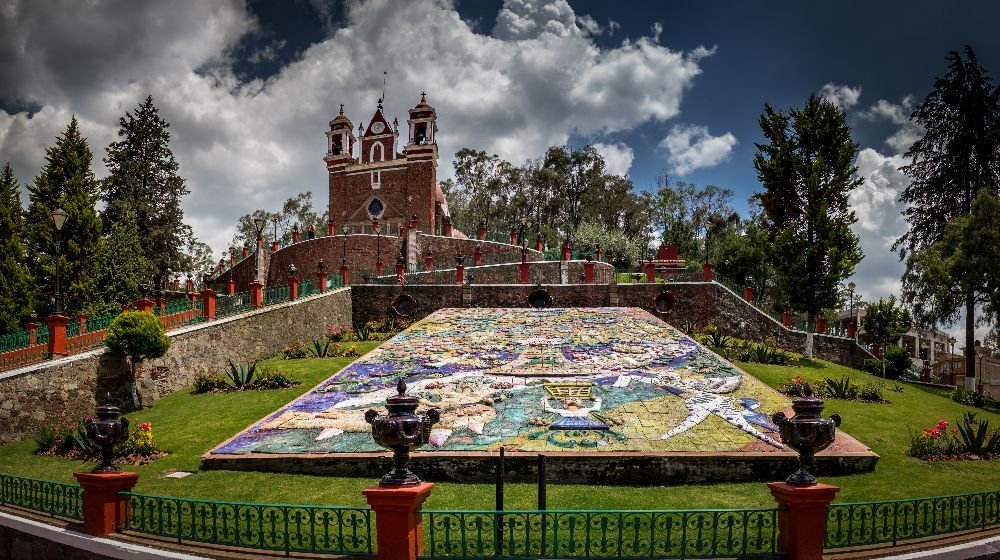 Mural barro escalinatas calvario